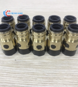 Cách điện P350 hộp nhựa Marller