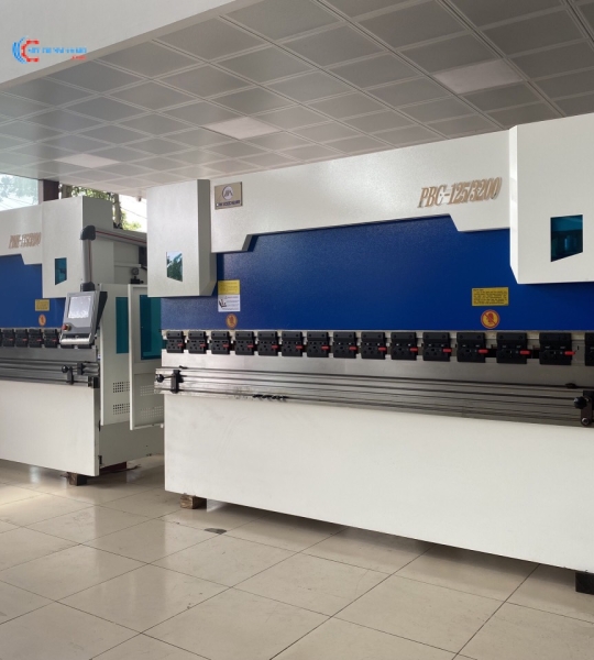 MÁY CHẤN THUỶ LỰC NC  ĐIỂU KHIỂN ESTUN NC E300P (PBC-125/3200)